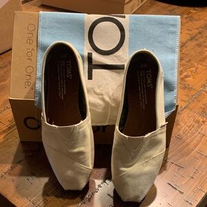 TOMS Natural Canvas Slip-On Shoes